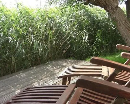 湖畔夏日度假屋 - 罗米泽姆赫 度假居 Römnitz