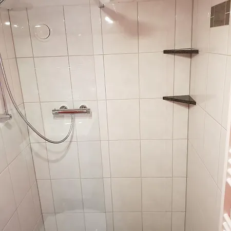 度假居 湖畔夏日度假屋 - 罗米泽姆赫 Römnitz